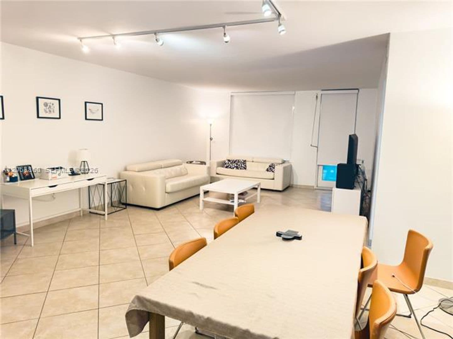 Bal Harbour Condo: 10185 Collins Ave cu-202