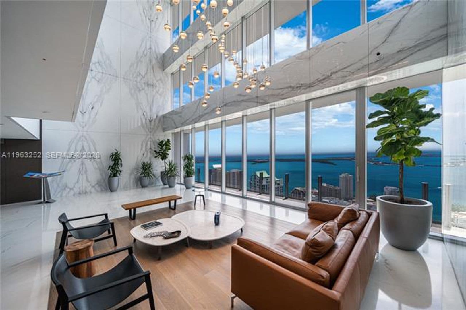 Miami Condo: 300 Biscayne Blvd Way cu-4404