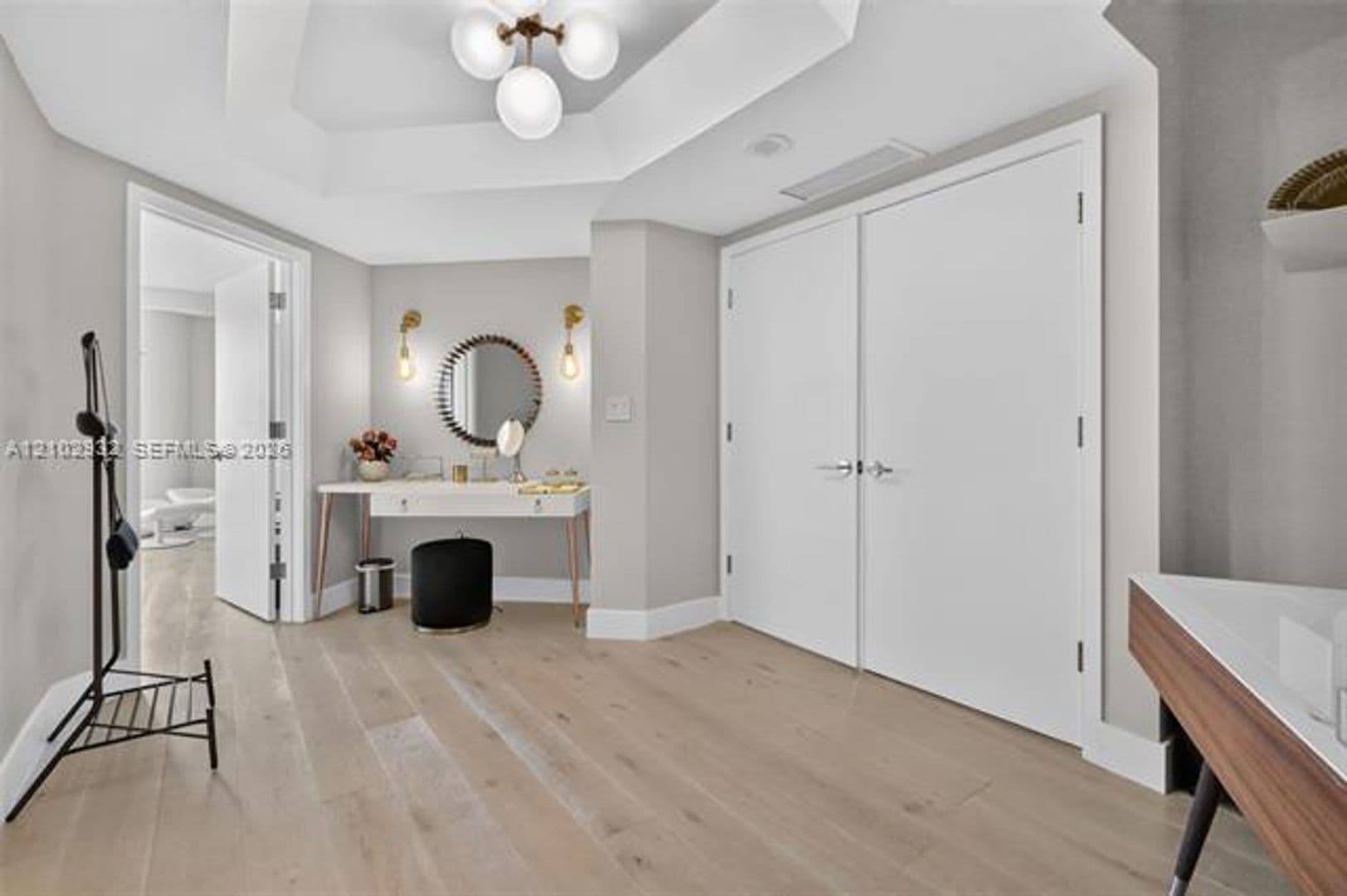 Aventura Condo: 7000 Island Blvd cu-2809