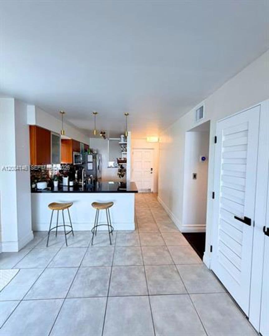 Miami Condo: 777 NE 62nd St cu-CPH2