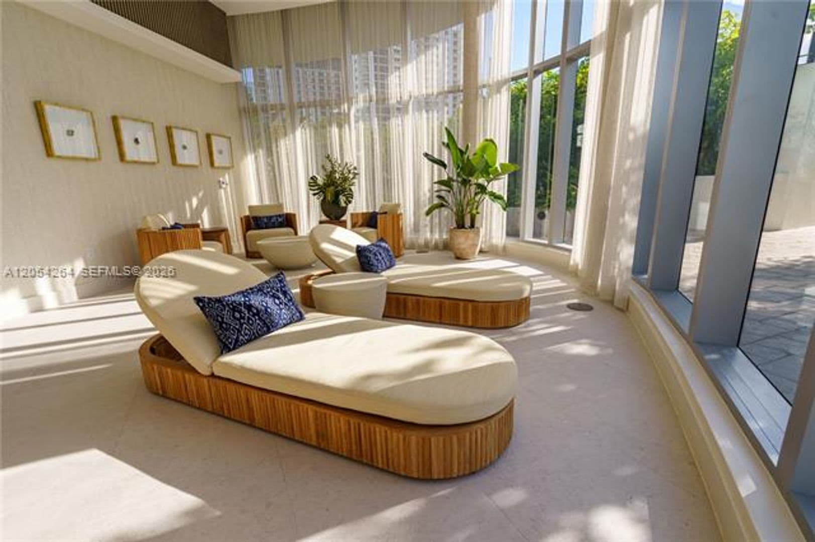 Miami Condo: 700 NE 24th St cu-5502
