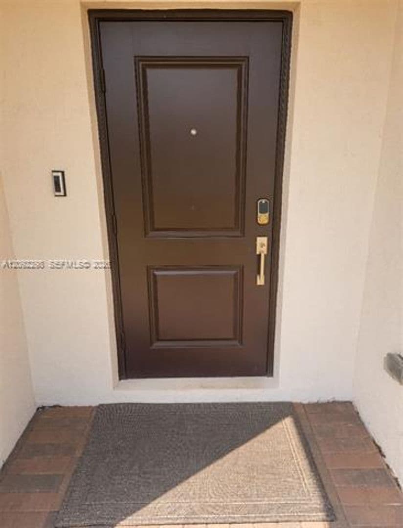 Miami Gardens Townhome: 796 NE 208th Lane th 796