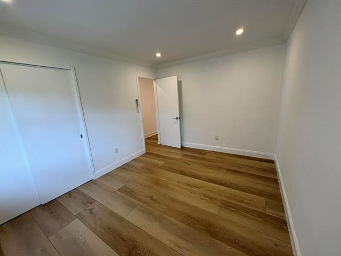 Fort Lauderdale House: 1032 NE 16th Ter # 1032