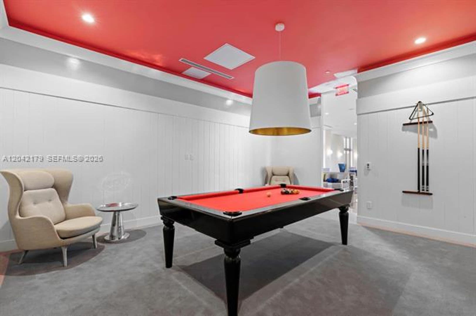 Sunrise Condo: 2000 Metropica Way cu-616