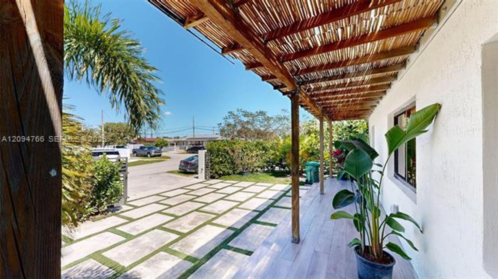 Miami House: 3800 NW 12th St # 3800