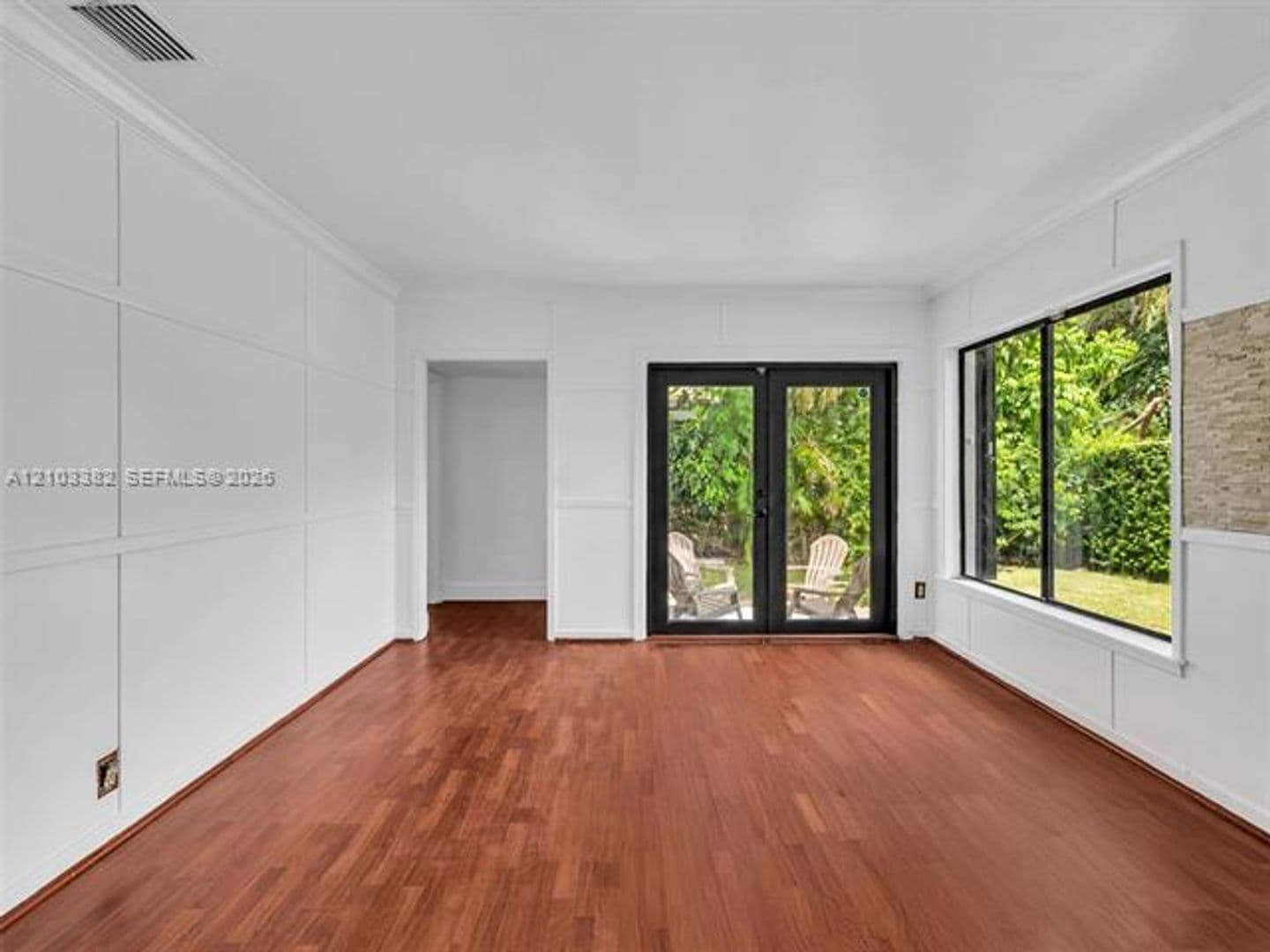 Coral Gables House: 1545 Mantua Ave # 1545