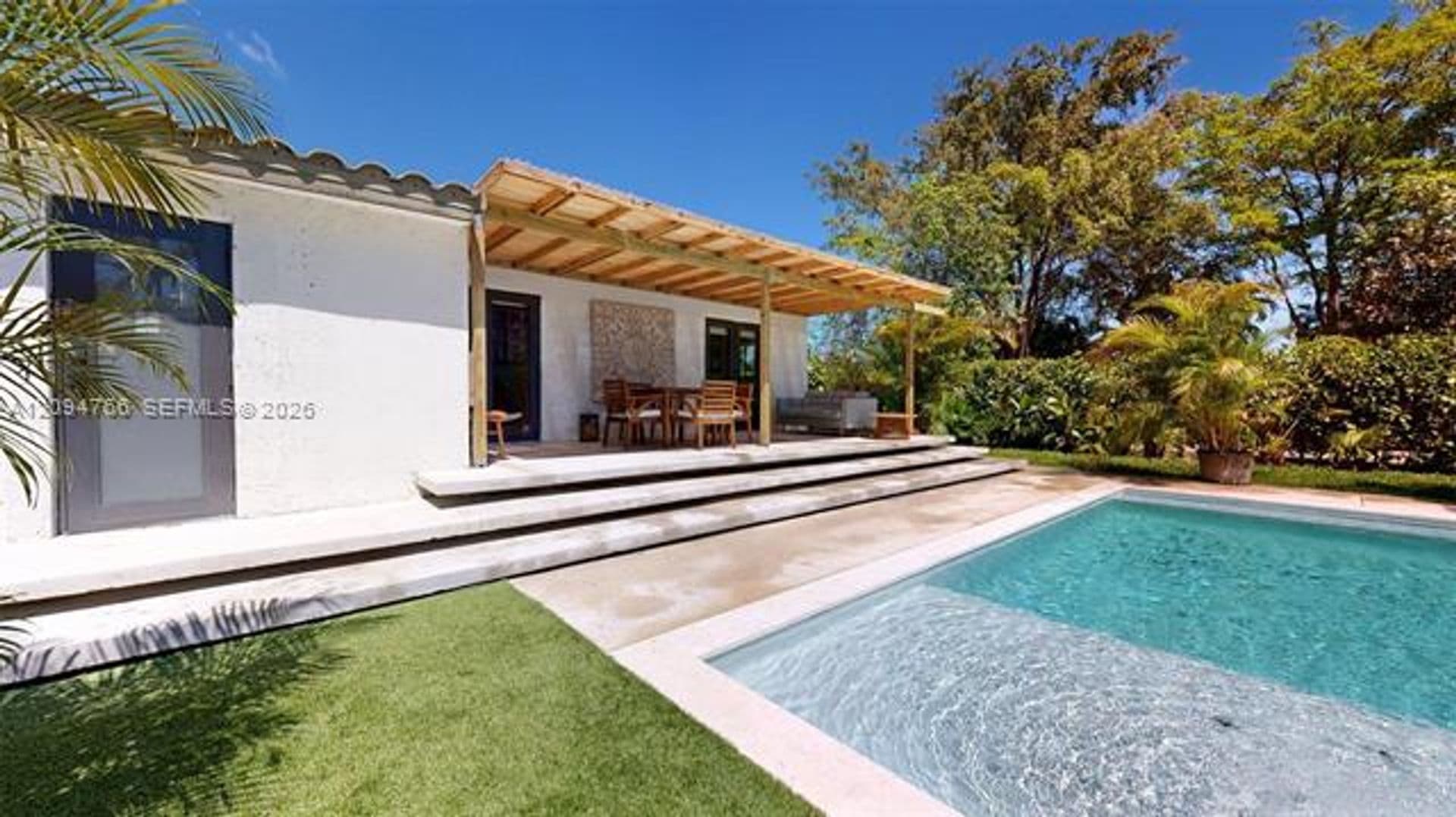 Miami House: 3800 NW 12th St # 3800