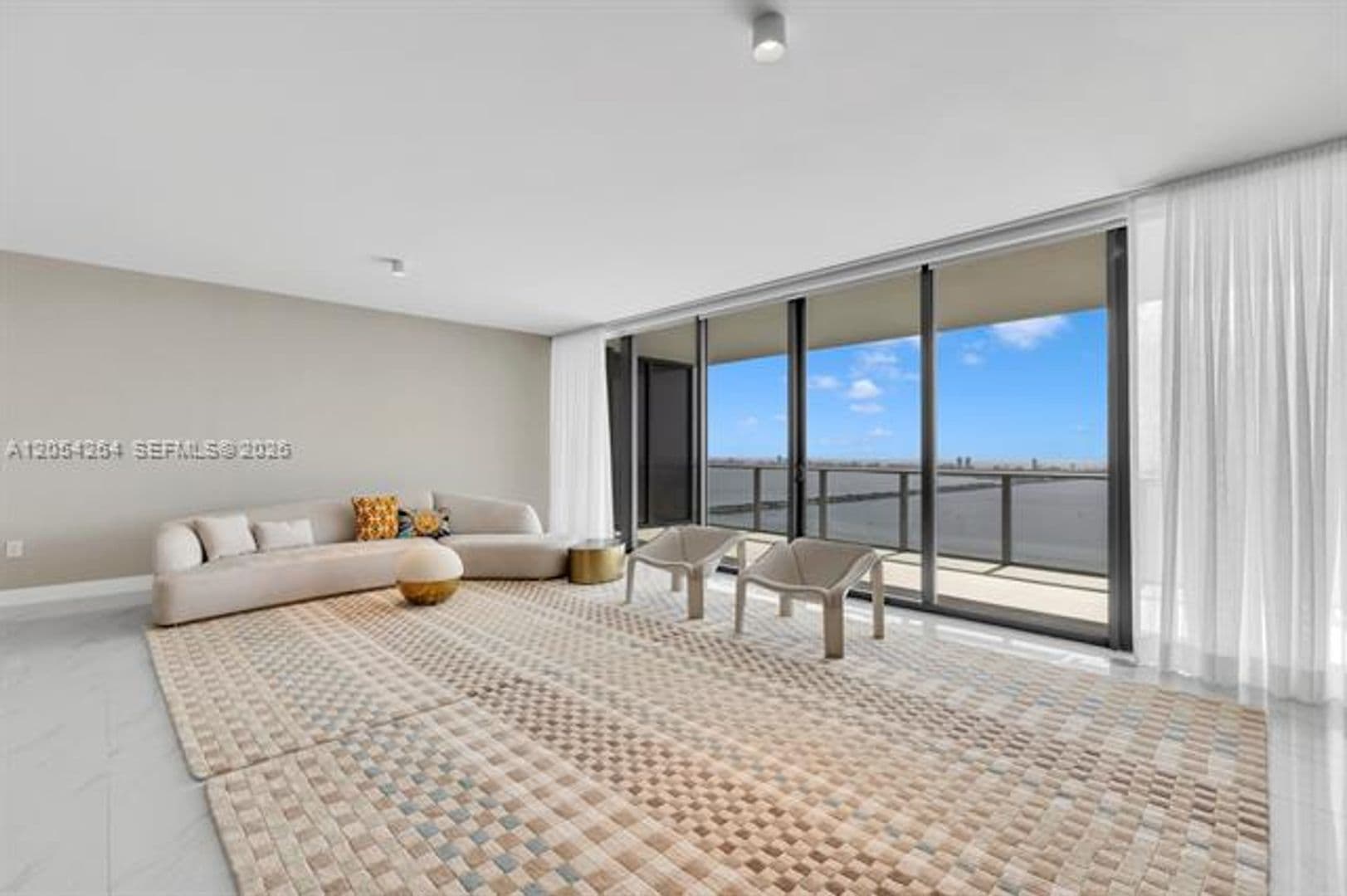Miami Condo: 700 NE 24th St cu-5502