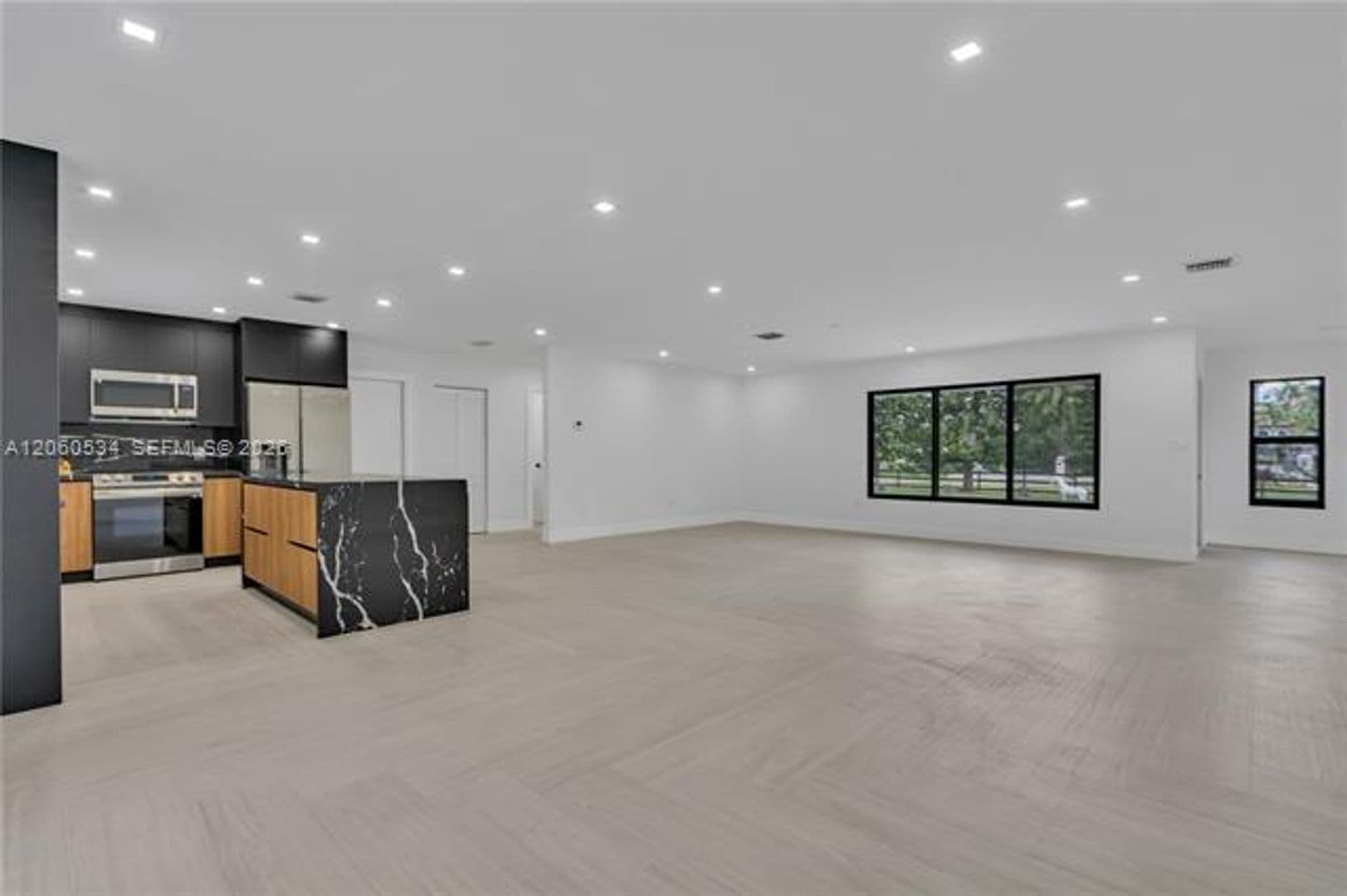 Southwest Ranches House: 17680 SW 54th St # 17680