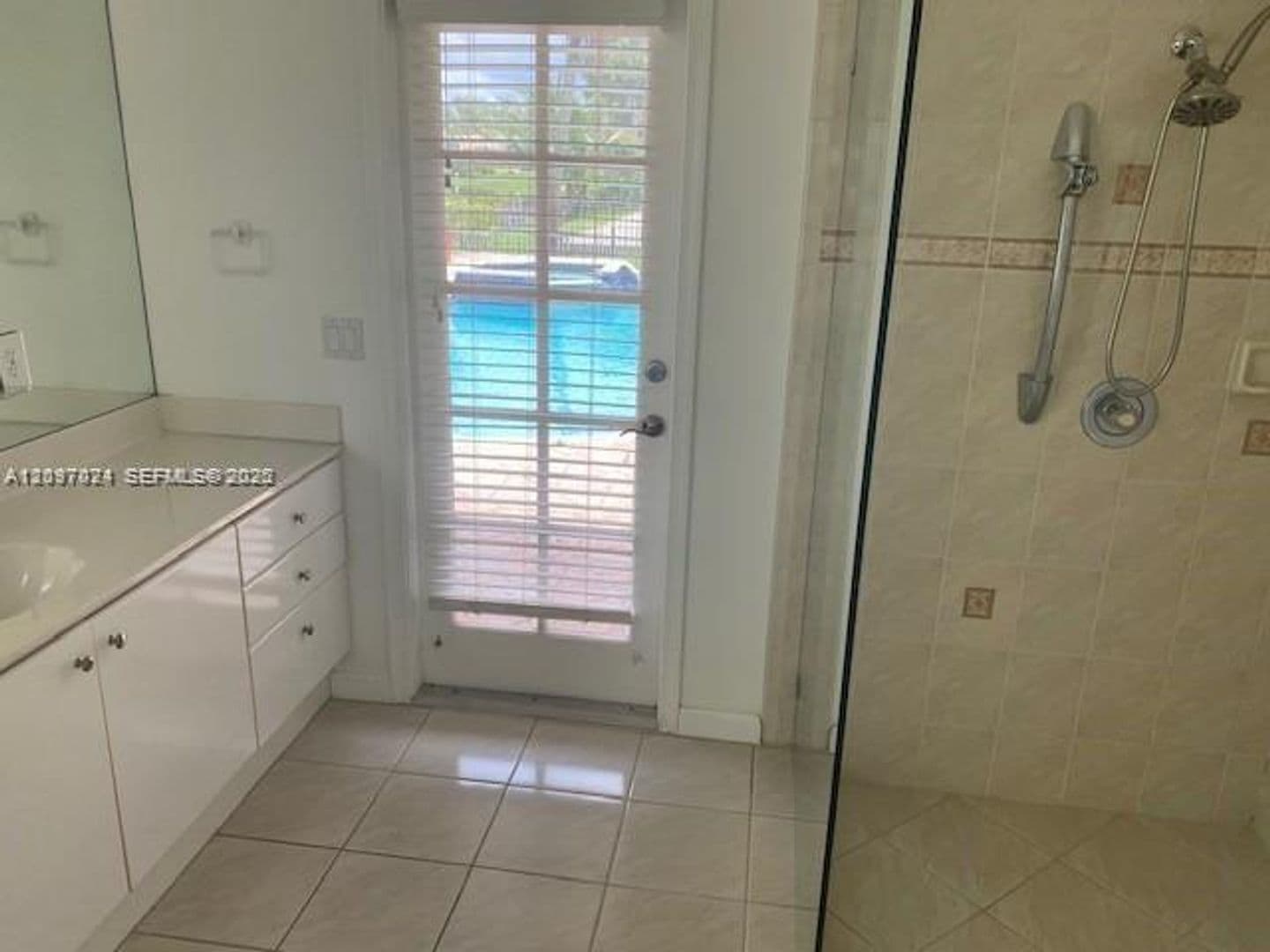 Plantation House: 531 NW 108th Ave # 531