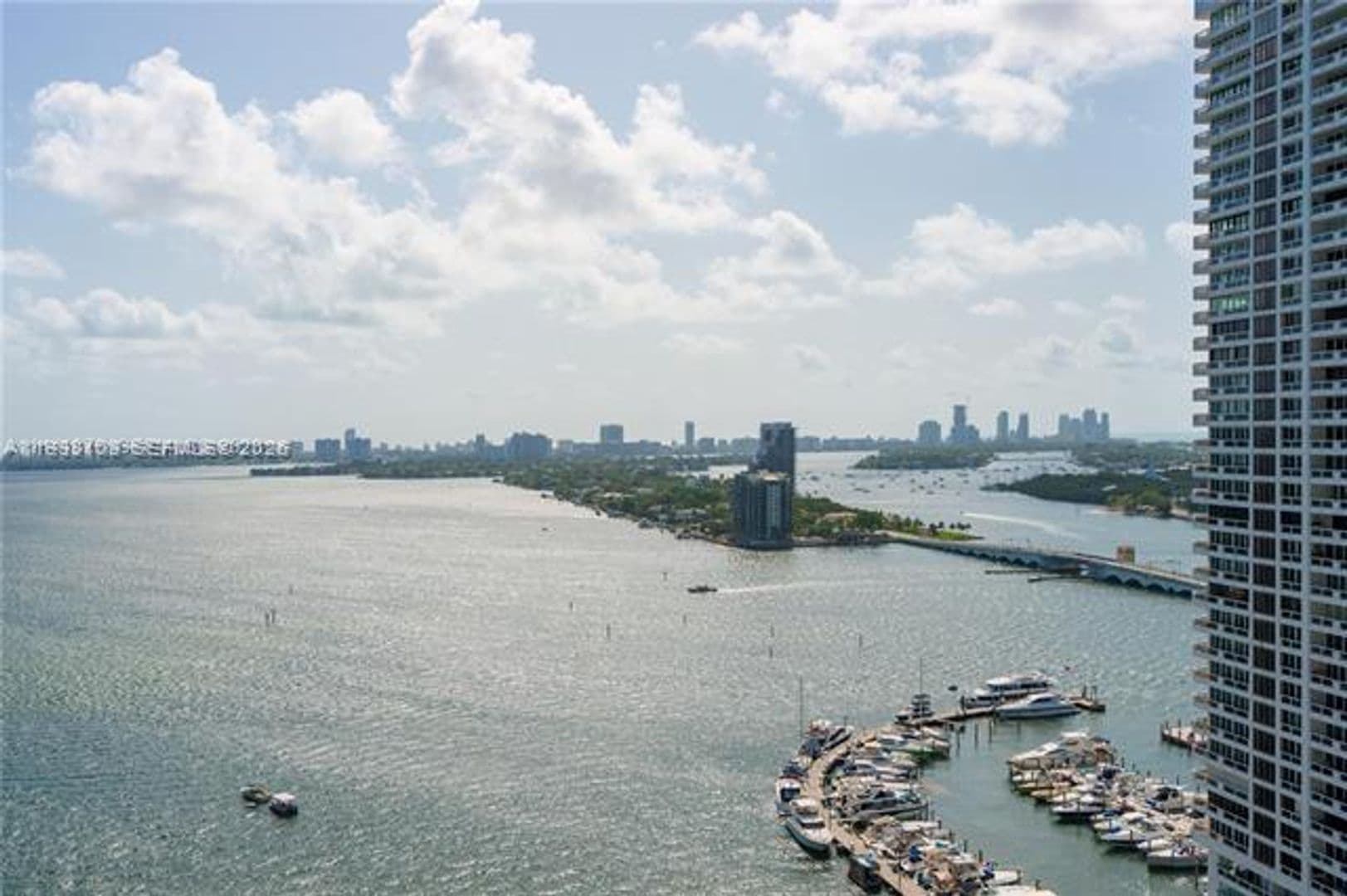 Miami Condo: 1750 N Bayshore Dr cu-2401