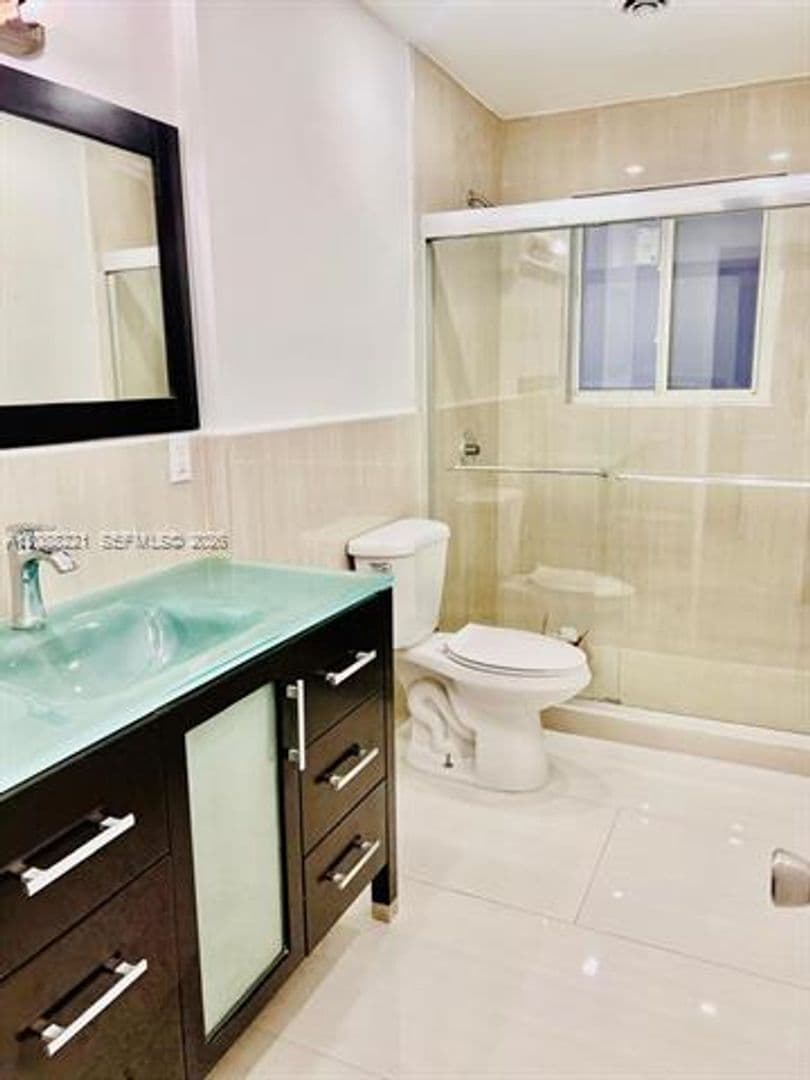 North Miami Beach House: 18320 NE 7th Ct # 18320