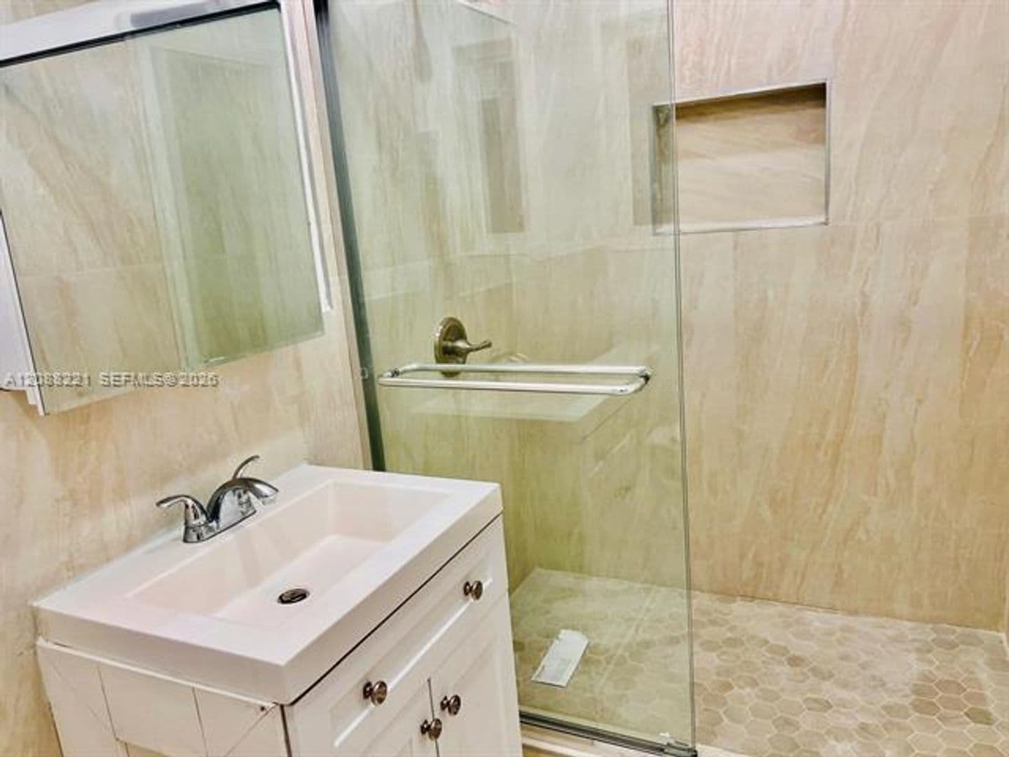 North Miami Beach House: 18320 NE 7th Ct # 18320