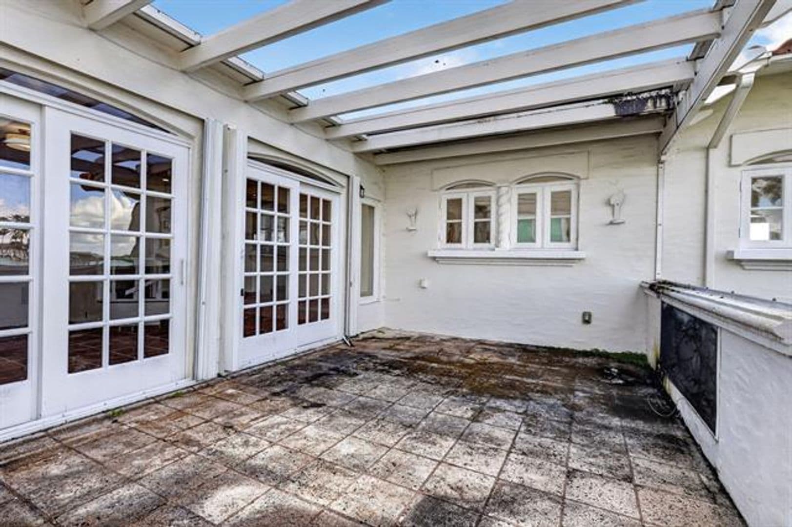 North Bay Village House: 7500 W Treasure Dr # 7500