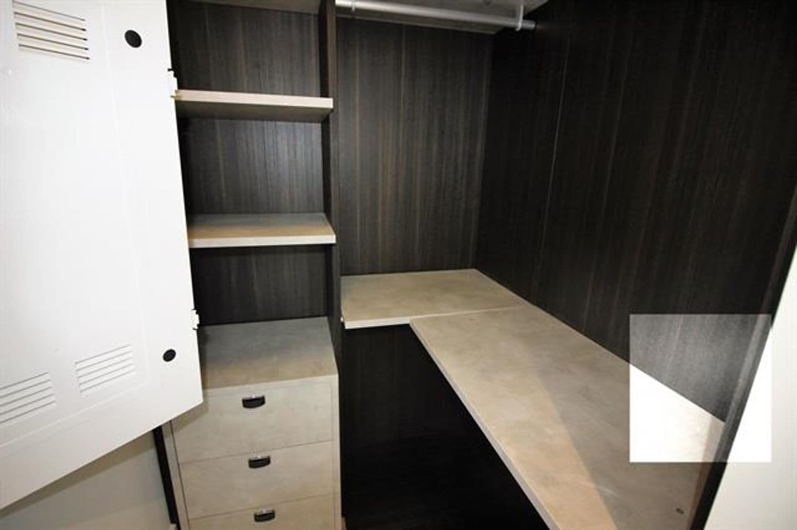 Miami Condo: 121 NE 34th St cu-806A