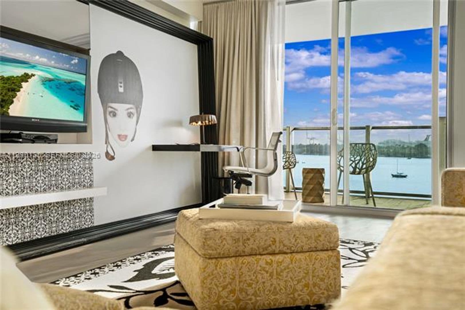 Miami Beach Condo: 1100 West Avenue cu-514