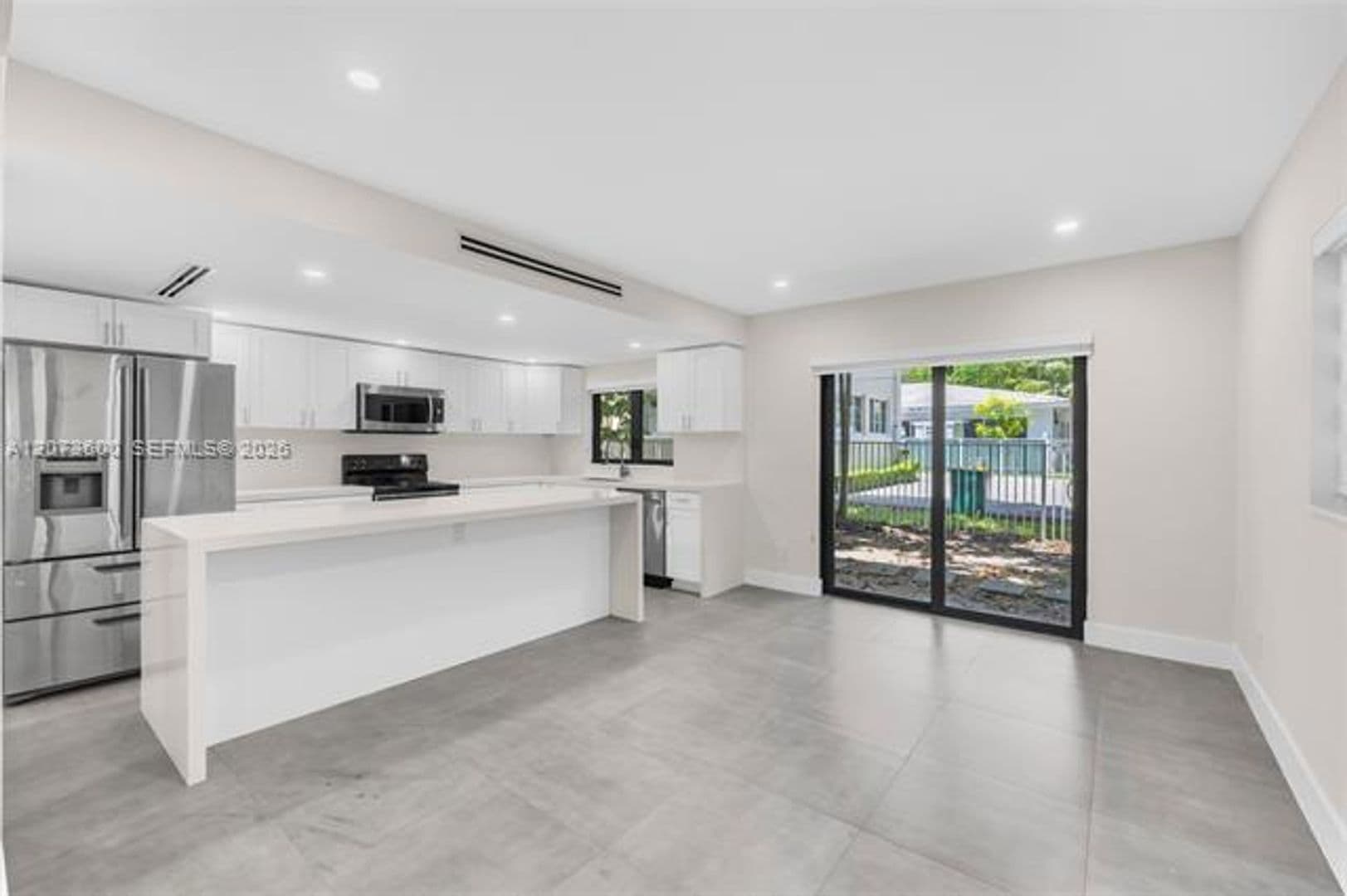 Coral Gables Condo: 345 Sarto Ave cu-1