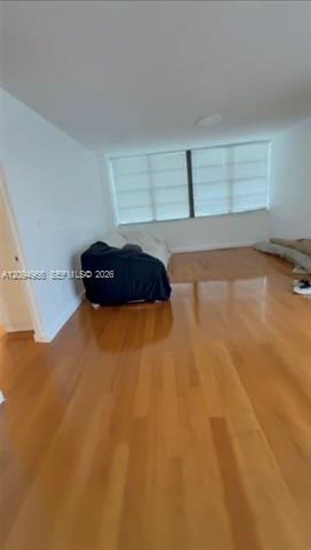 Miami Condo: 680 NE 64th St cu-APH8