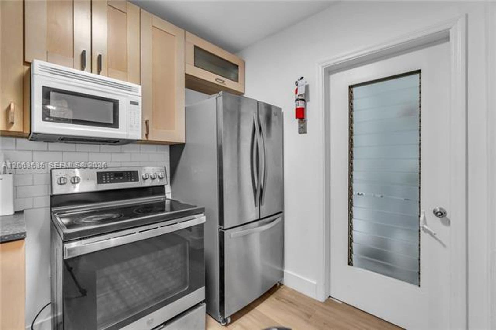 Biscayne Park House: 11201 NE 10th Ave cu-11203