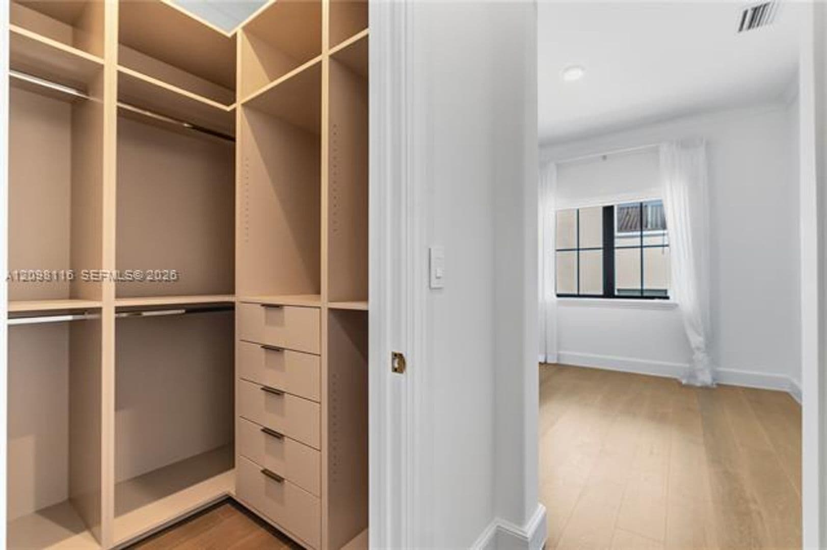 Coral Gables Condo: 555 Santander Ave cu-V4