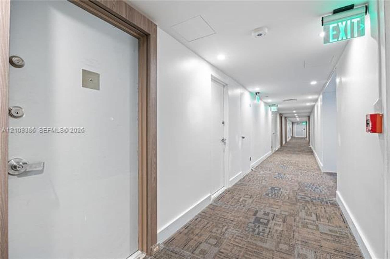Miami Beach Condo: 1200 West Ave cu-1419