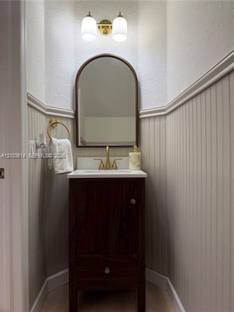 Pembroke Pines Townhome: 1215 NW 100th Ave th 1215