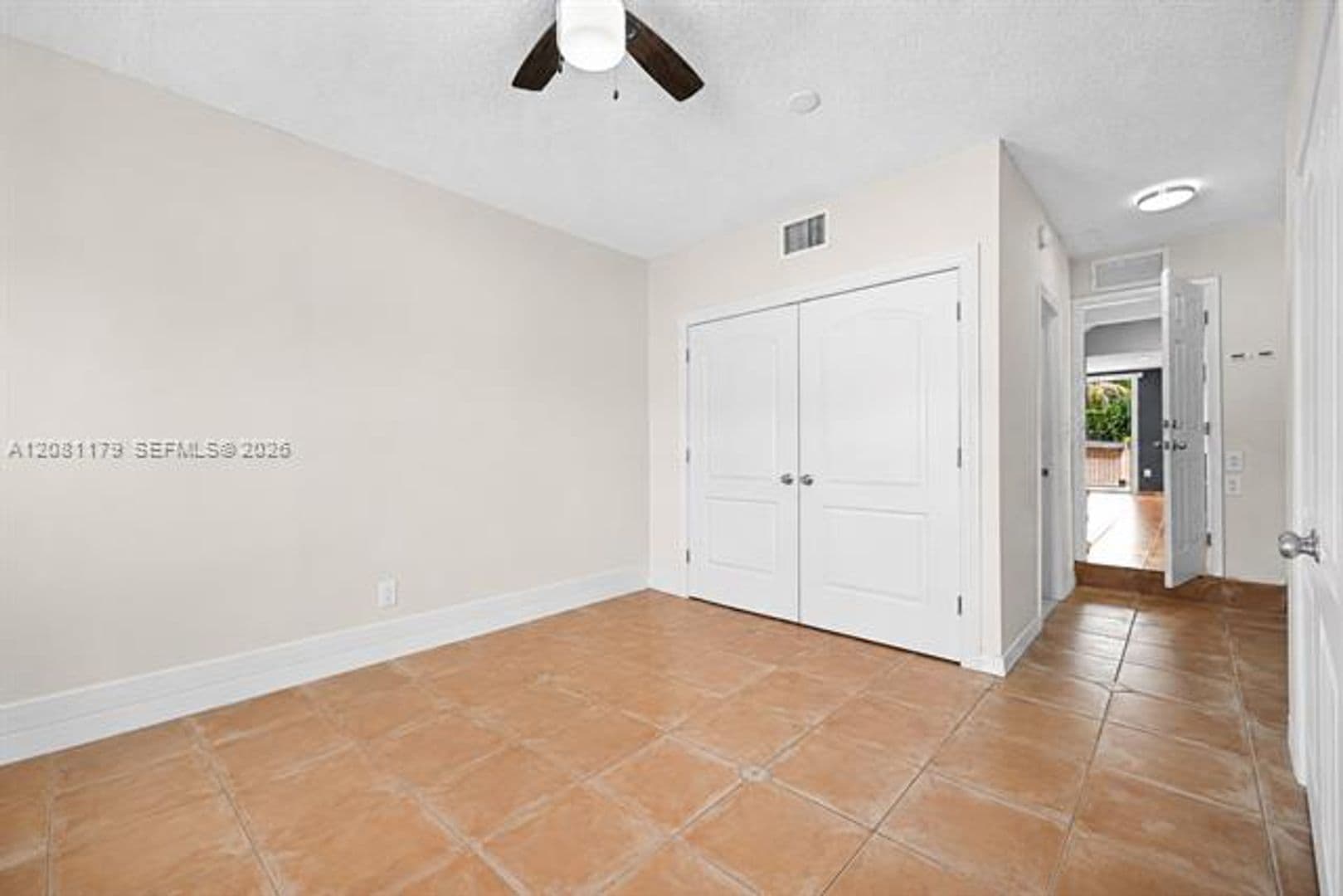 Miami Townhome: 9133 Fontainebleau Blvd th 5