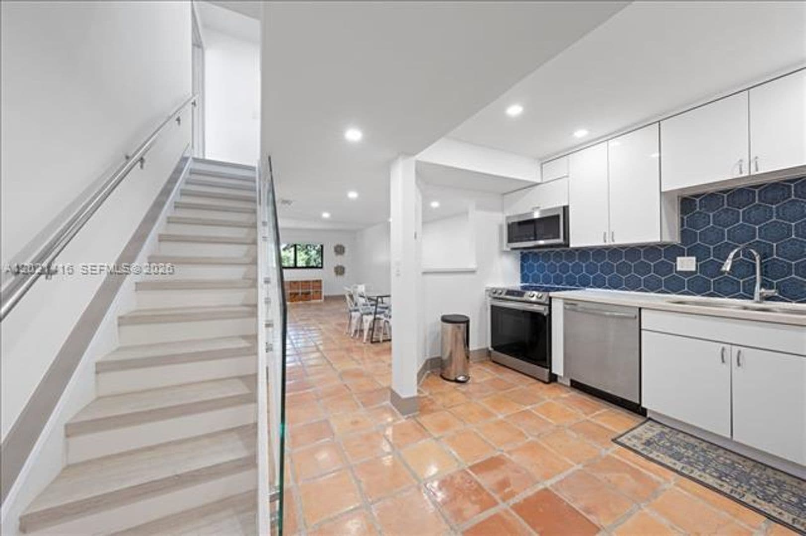 Coral Gables Townhome: 5750 Turin St th 207