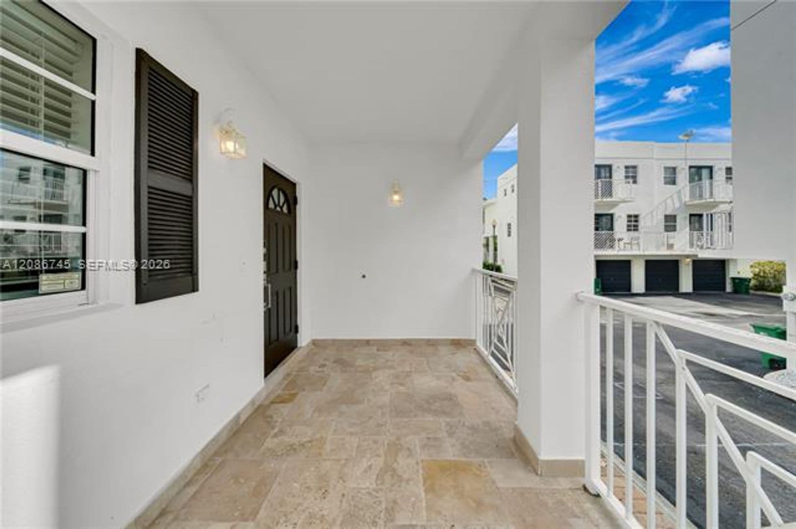Miami Townhome: 1035 SW 9th Ct th N