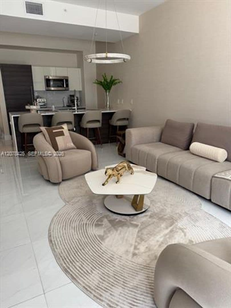 Coral Gables House: 301 Altara Ave cu-403