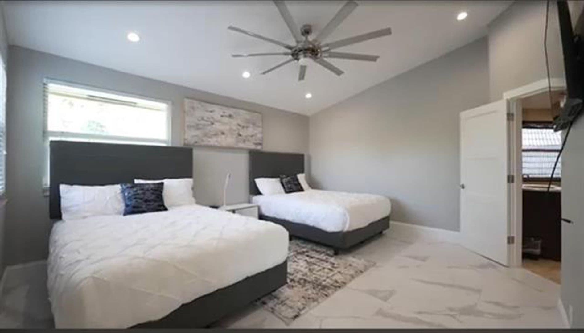 Cooper City House: 9651 NW 39th St # 9651