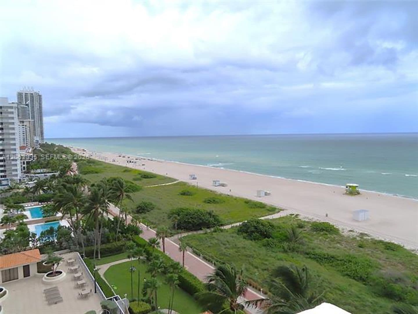 Miami Beach Condo: 5701 Collins Ave cu-919