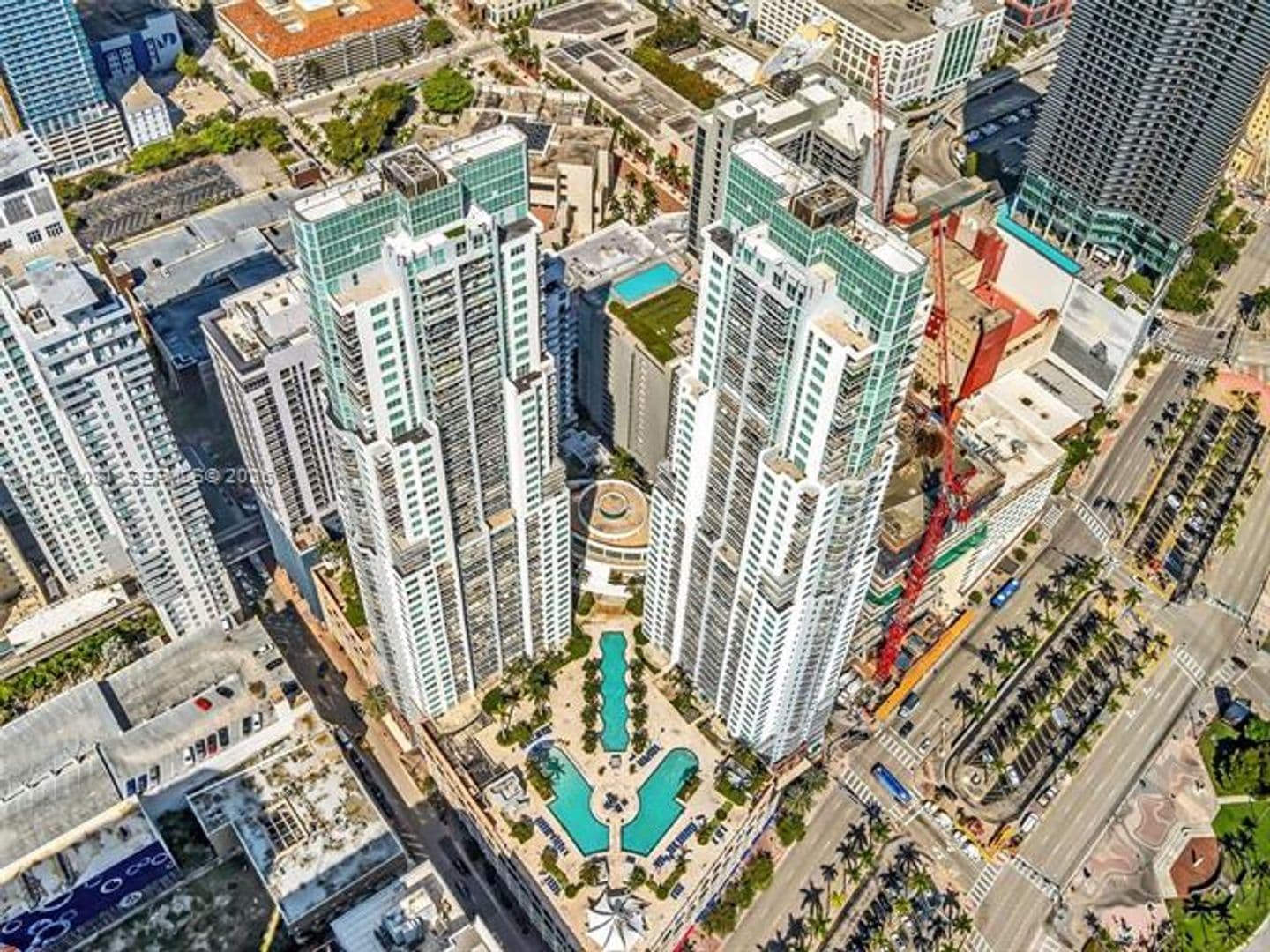 Miami Condo: 253 NE 2nd St cu-2208