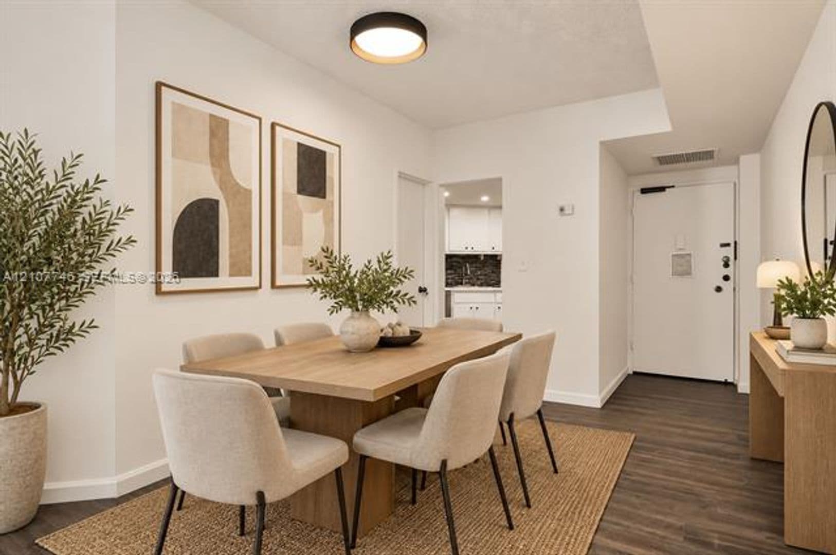 Miami Condo: 905 Brickell Bay Dr cu-1121