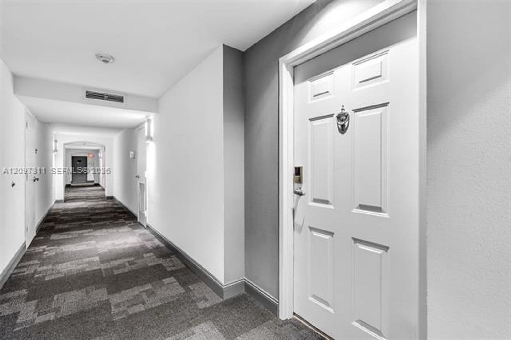 Miami Condo: 1155 Brickell Bay Dr cu-2007