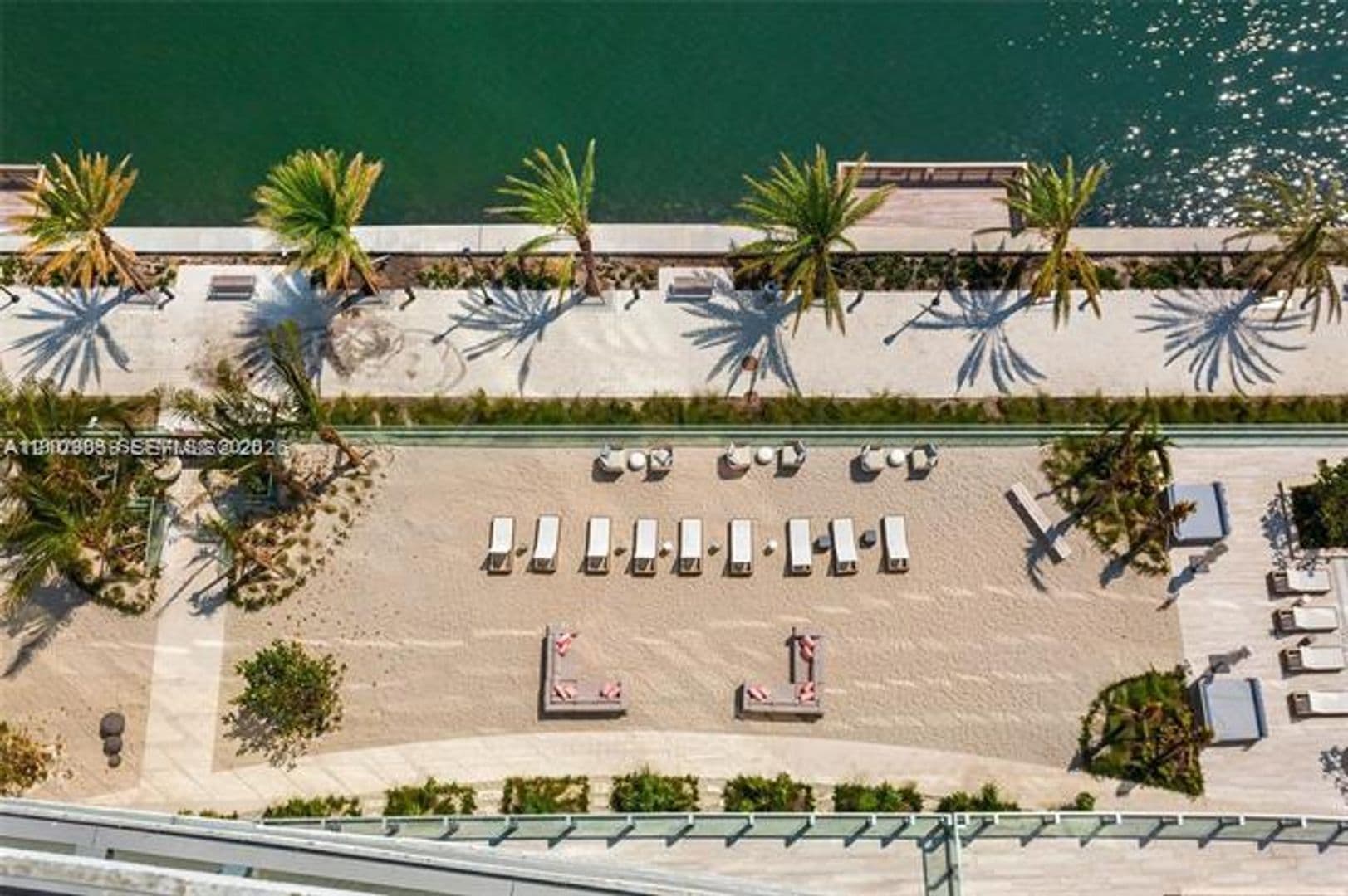Miami Condo: 2900 NE 7th Ave cu-1106