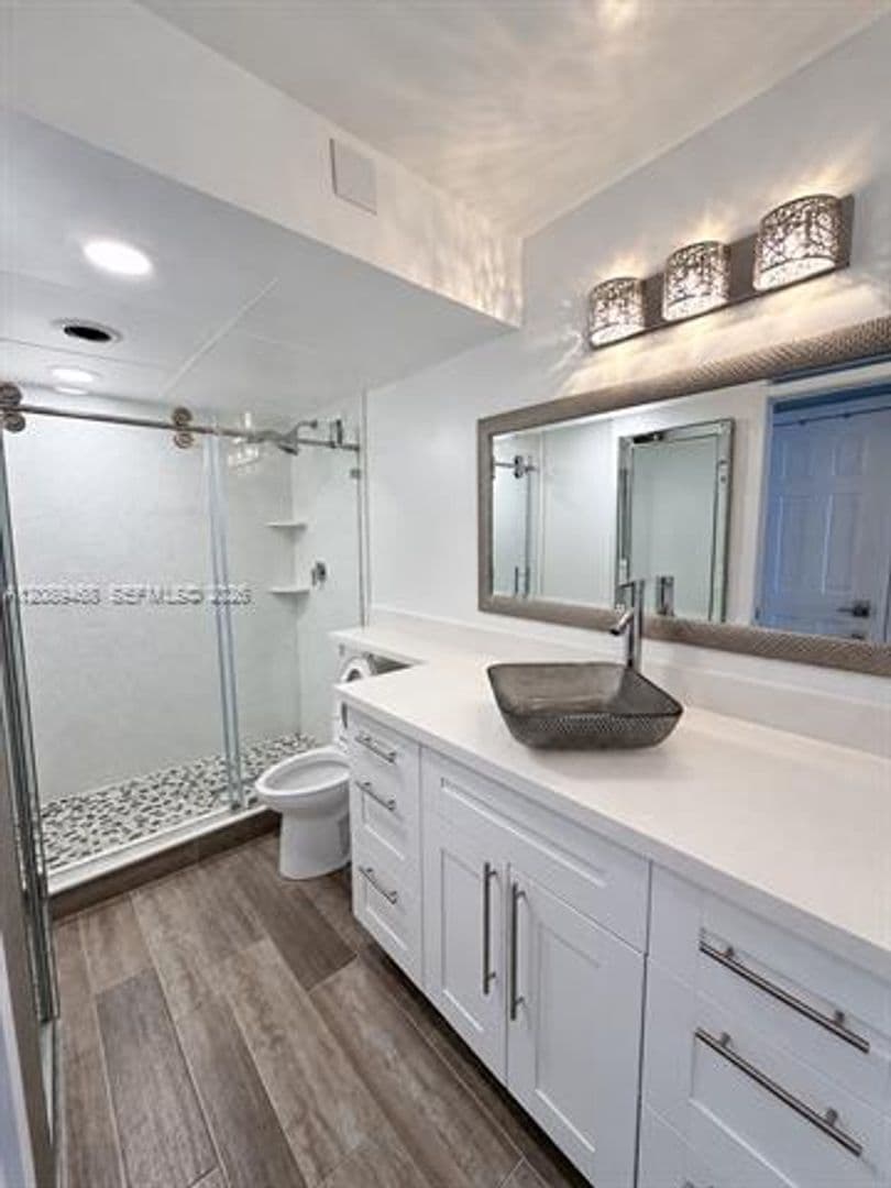 Fort Lauderdale Condo: 3015 N Ocean Blvd cu-18B