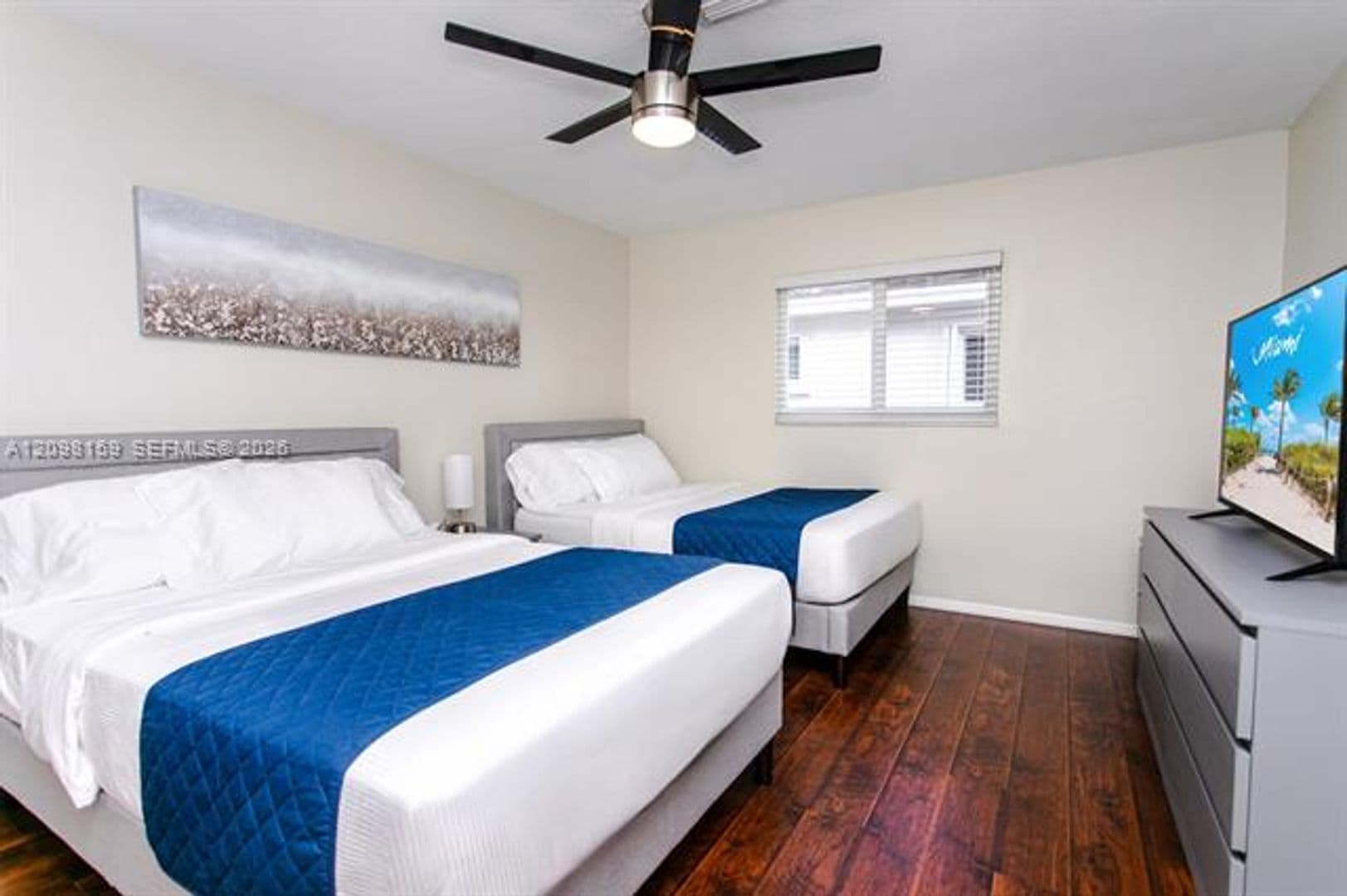 Hollywood House: 1254 Harrison St # 1254