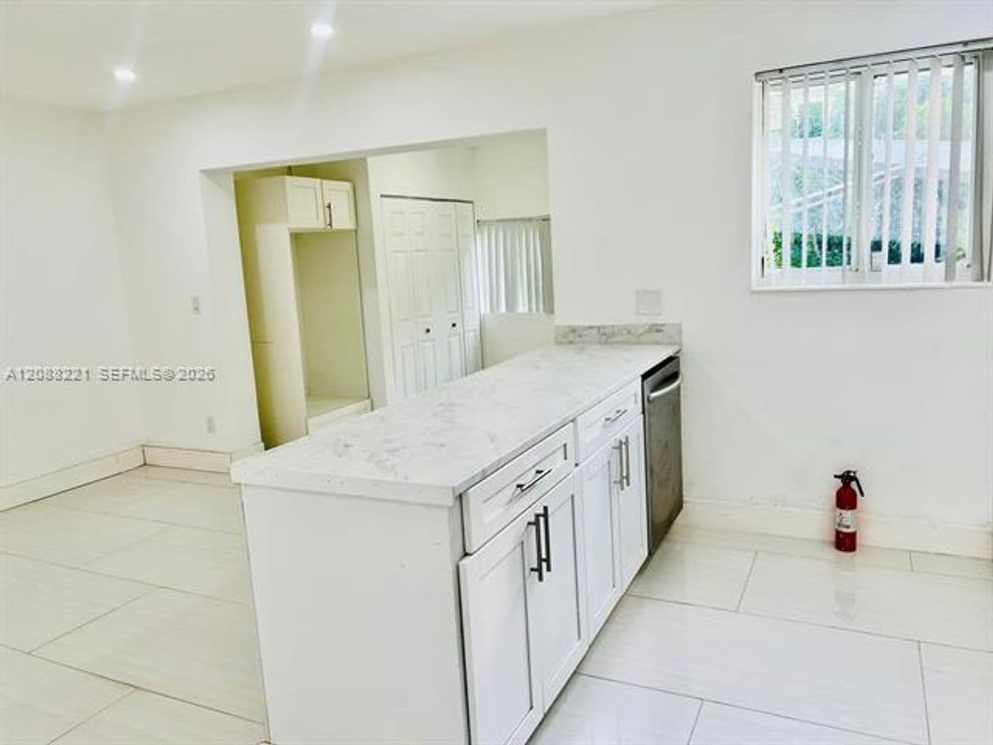 North Miami Beach House: 18320 NE 7th Ct # 18320