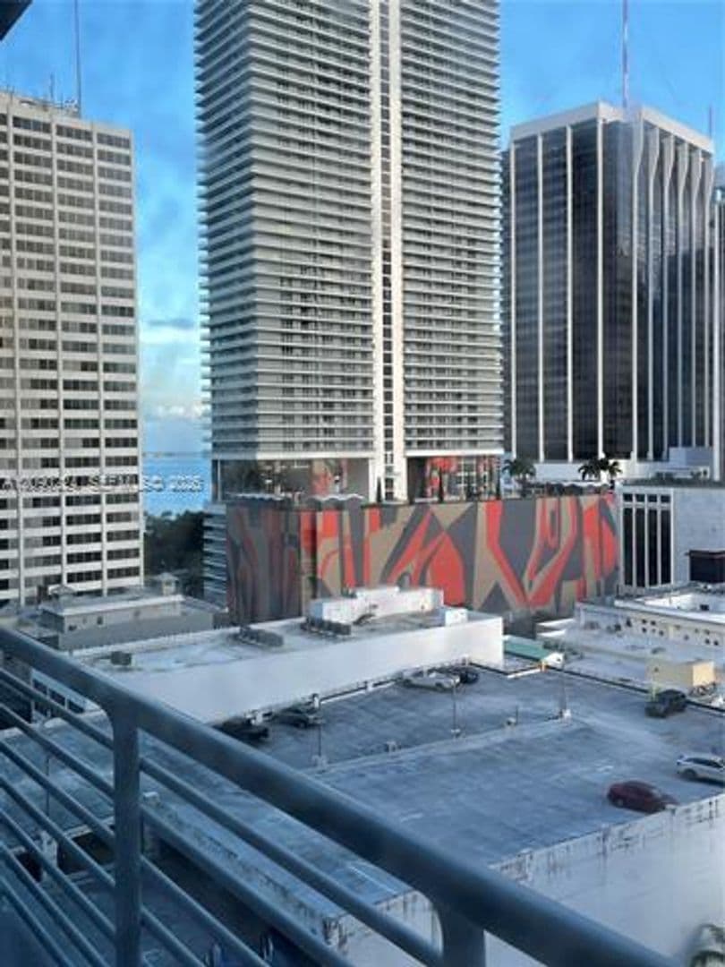 Miami Condo: 133 NE 2nd Ave cu-1406