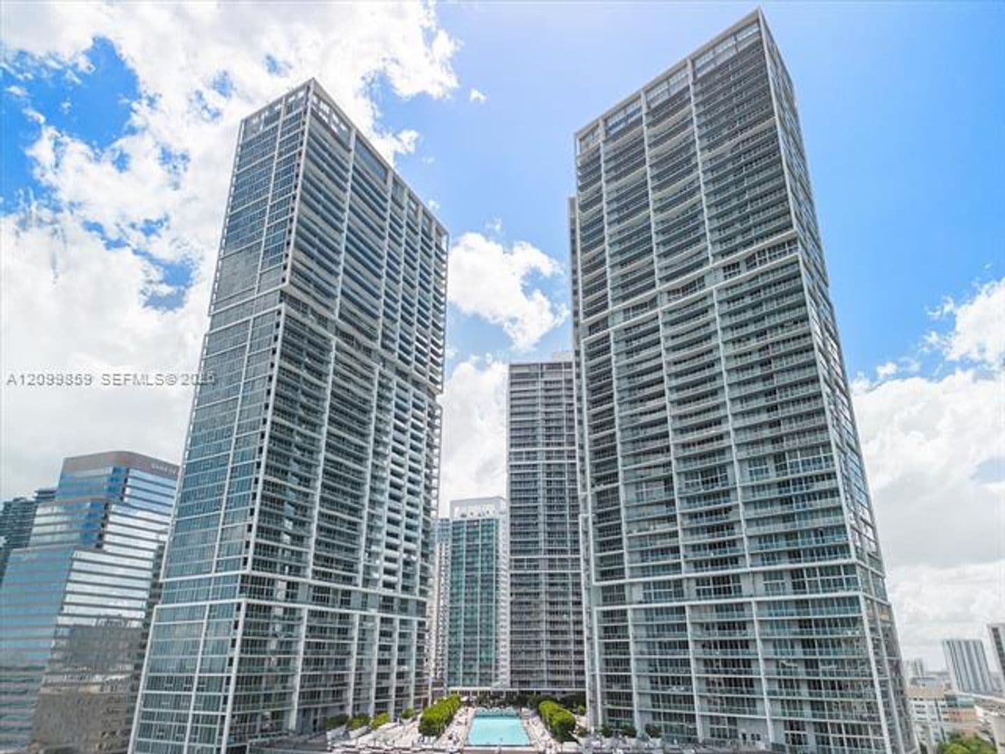 Miami Condo: 485 Brickell Ave cu-4309