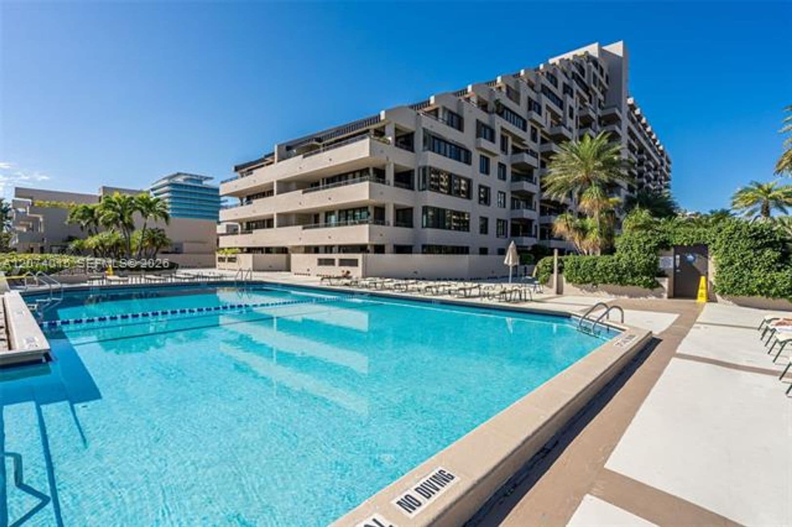 Key Biscayne Condo: 251 Crandon Blvd cu-431