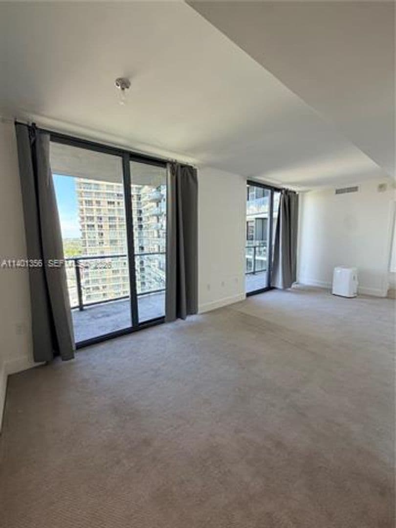 Miami Condo: 121 NE 34 St cu-2215