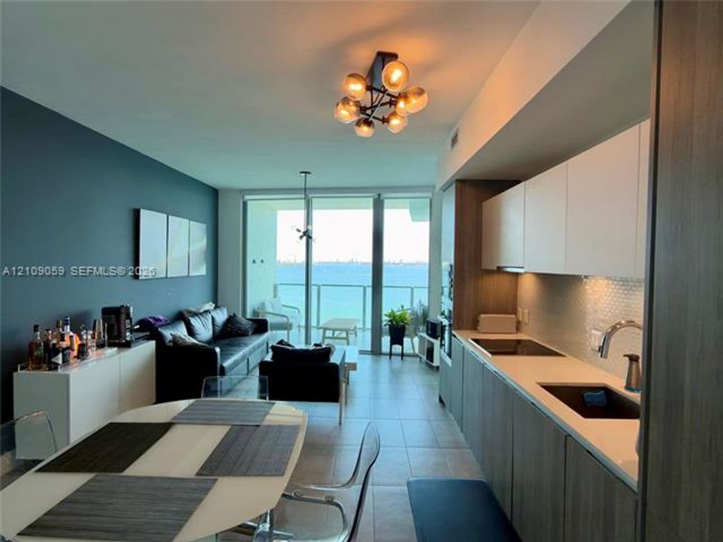 Miami Condo: 2900 NE 7th Ave cu-1106