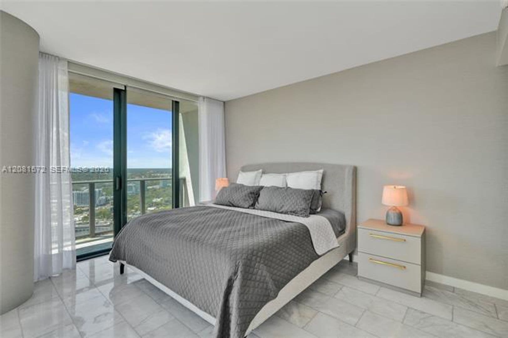 Miami Condo: 650 NE 32nd St cu-3901