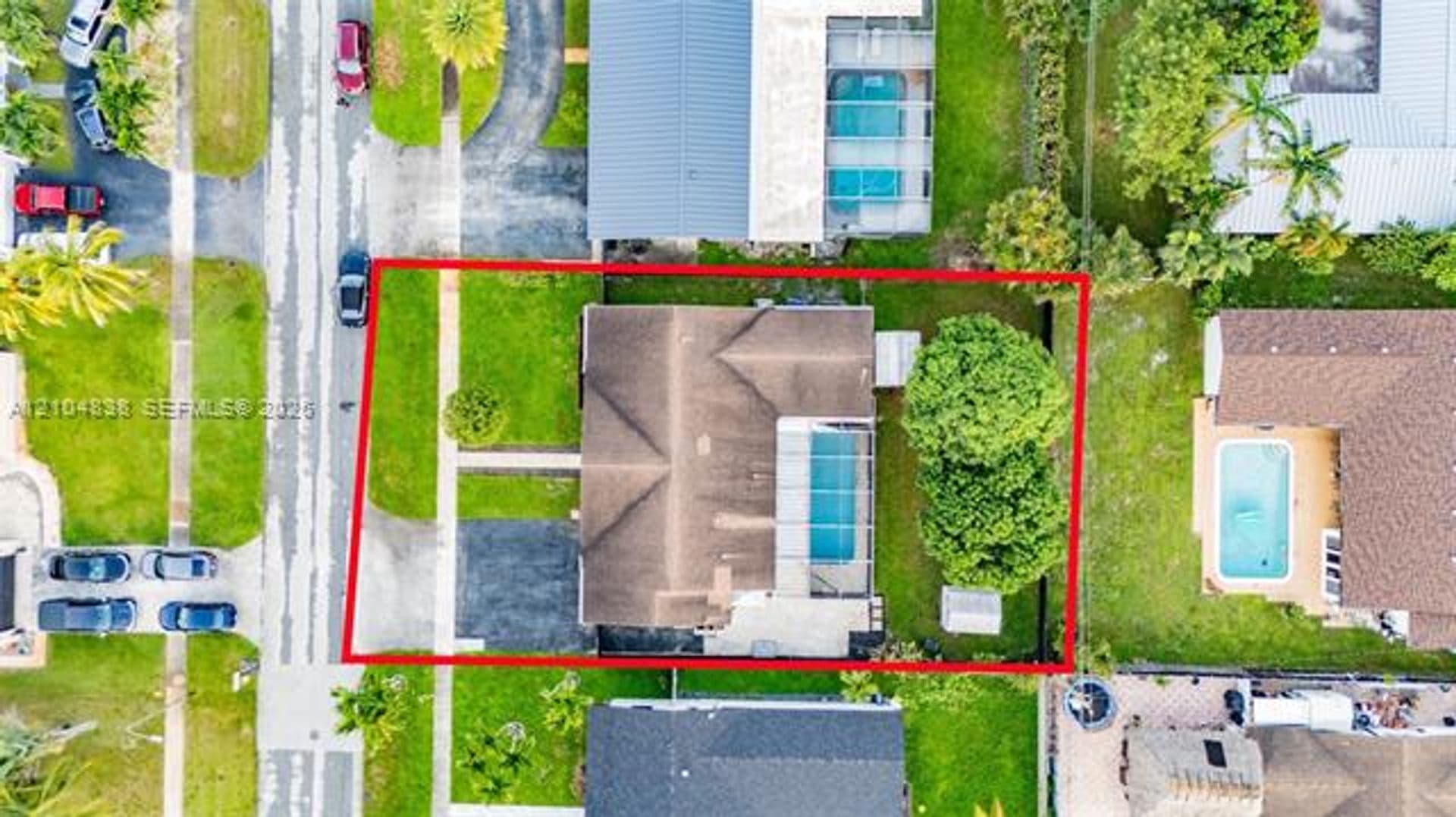 Plantation House: 5250 SW 4th Ct # 5250