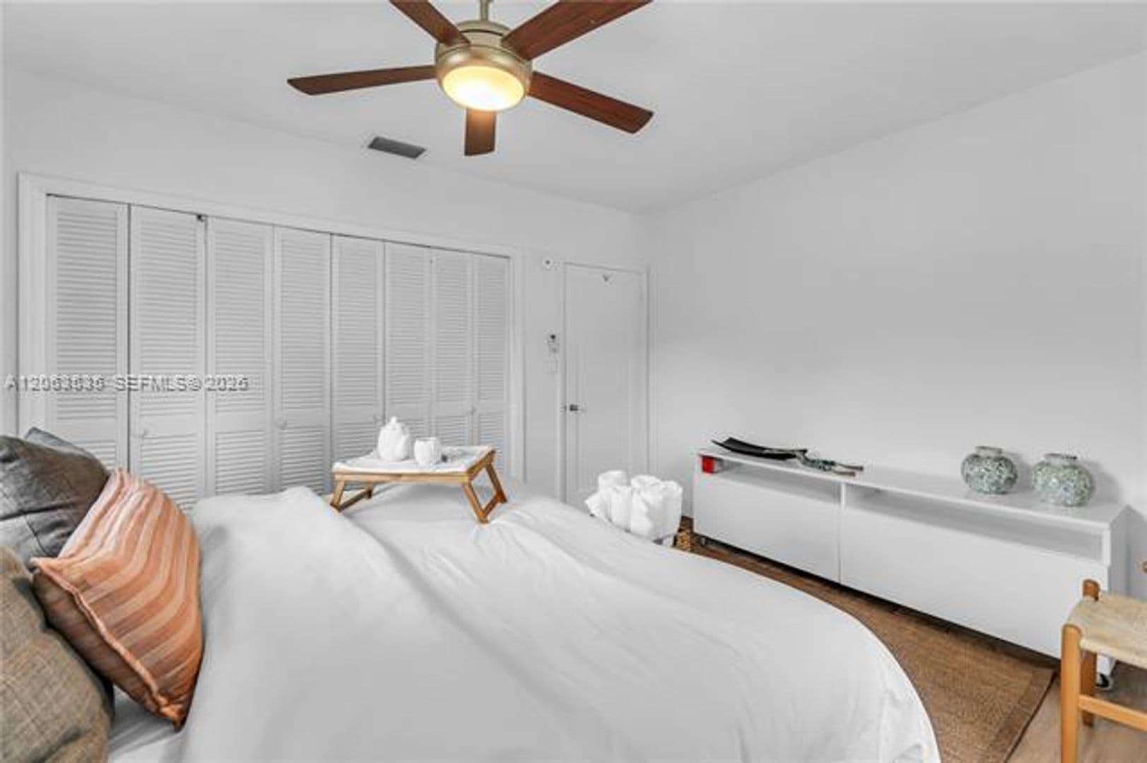 Biscayne Park House: 11201 NE 10th Ave cu-11203