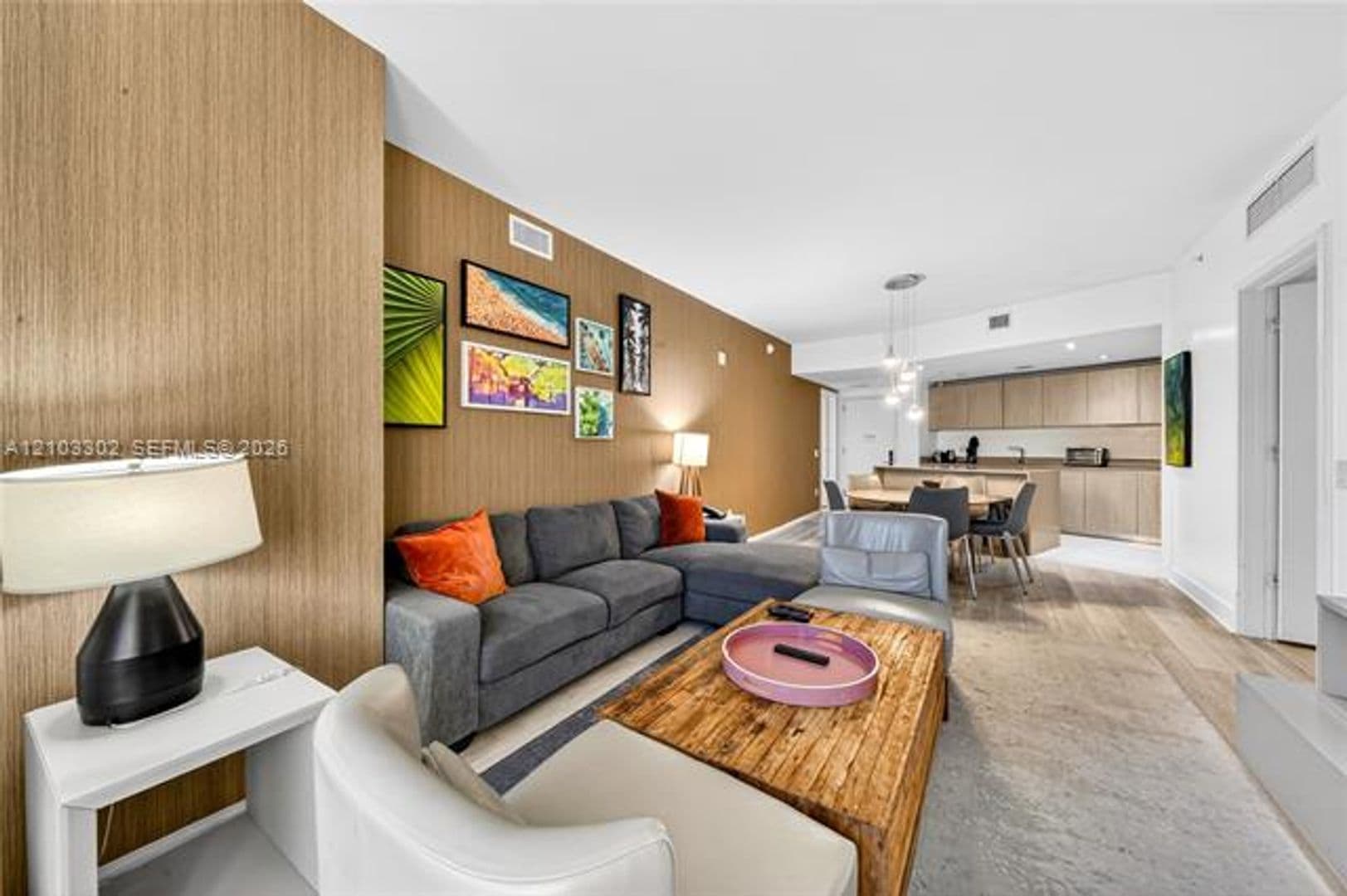 Hollywood Condo: 4111 S Ocean Dr cu-3703