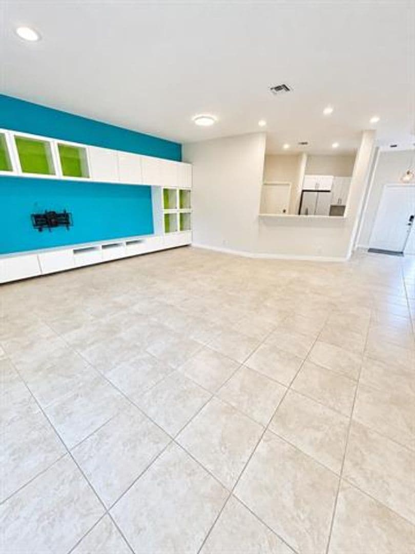 Fort Lauderdale Townhome: 2931 SW 18th Terrace th 2931