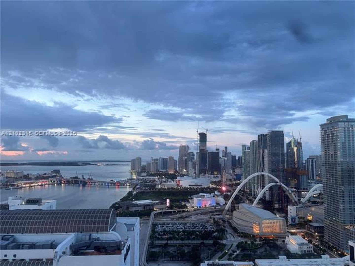 Miami Condo: 1750 N Bayshore Dr cu-4804